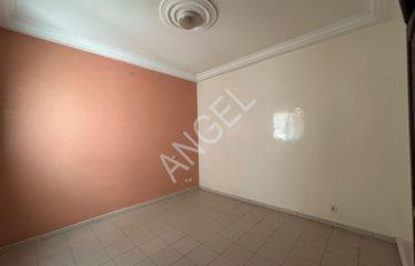 DAKAR PLATEAU : Appartement à louer pour Bureau en centre ville