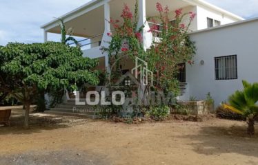 NDAYANE : Villa contemporaine 3 chambres proche mer à vendre
