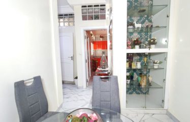 DAKAR LIBERTÉ 6 : Appartement 2 chambres salon luxueux-liberté 6 en face numéro Uno