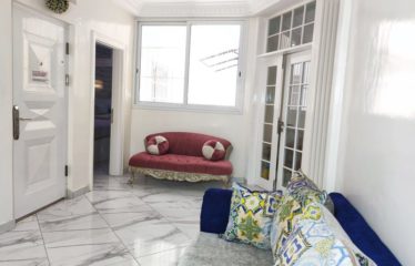 DAKAR LIBERTÉ 6 : Appartement 2 chambres salon luxueux-liberté 6 en face numéro Uno