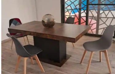 SOMONE : Villa r+1 contemporaine 3 chambres avec piscine à vendre