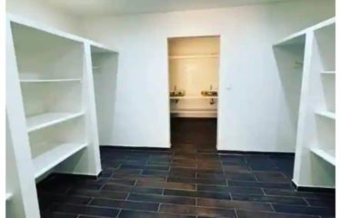 SOMONE : Villa r+1 contemporaine 3 chambres avec piscine à vendre