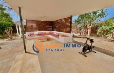 SALY : Villa à louer avec studios indépendants