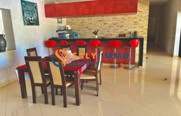 SALY : Villa à louer avec studios indépendants