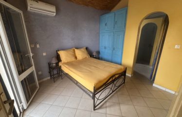 SALY : Villa pied dans l’eau à vendre en résidence