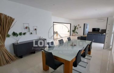 SALY : Villa contemporaine (bail) 3 chambres avec piscine à vendre