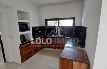 SALY : Villa contemporaine (bail) 3 chambres avec piscine à vendre