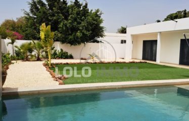 SALY : Villa contemporaine (bail) 3 chambres avec piscine à vendre
