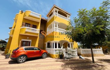 SALY : Villa R+1 1700 m² de terrain à vendre