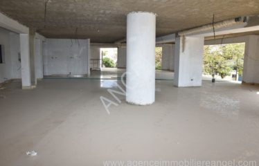DAKAR AMITIÉ : Showroom de 718 m² à louer sur l’avenue Bourguiba