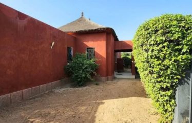 NGUERIGNE : Villa plain pied en résidence à vendre