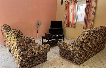 NGAPAROU : Villa sur la petite cote à vendre