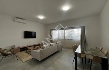 DAKAR MERMOZ : Bel appartement meublé neuf à Mermoz