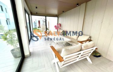 NGAPAROU : Magnifique villa R+1 à vendre à Ngaparou