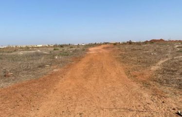 BAMBILOR : Terrain à vendre à bambilor