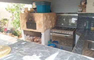 NGAPAROU : Villa avec piscine à louer en quartier résidentiel