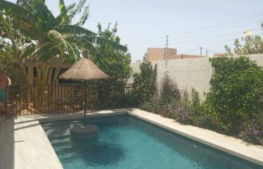NGAPAROU : Villa avec piscine à louer en quartier résidentiel