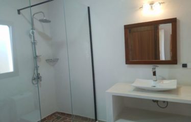 NGAPAROU : A LOUER VILLA NEUVE R+1 MEUBLEE