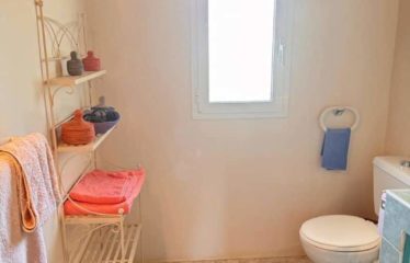 SALY : Jolie villa à louer pied dans l’eau