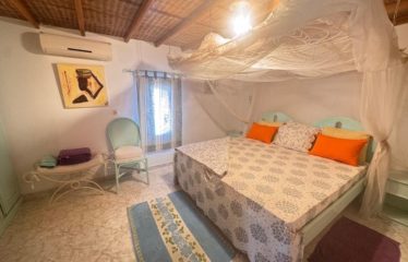 SALY : Jolie villa à louer pied dans l’eau
