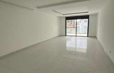 DAKAR ALMADIES : Appartement F5 à louer