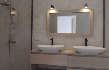 NGAPAROU : 2 belles villas à louer avec piscine dans un quartier residentiel