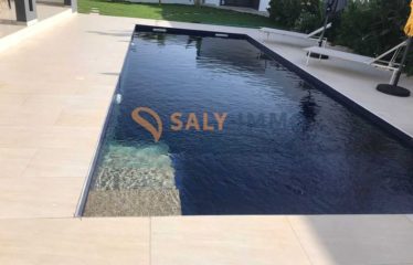 SALY : Très belle villa à louer à Saly