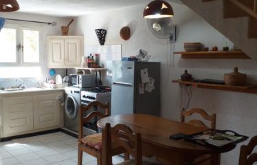 SALY : Jolie petite maison en résidence à 60m des Plages à vendre