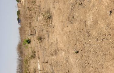 DIAMNIADIO : Terrain angle Dougar Diamniadio