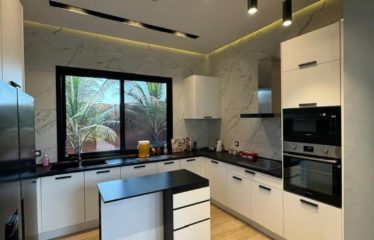 NGUERIGNE : Villa exceptionnelle de haut standing à vendre