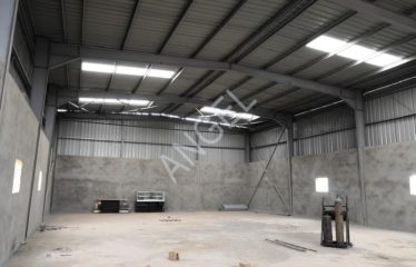 DIAMANIADIO : Hangar à louer 800 m2