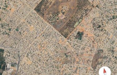 KOUNOUNE : Terrain à vendre Cité Port derrière Marine française