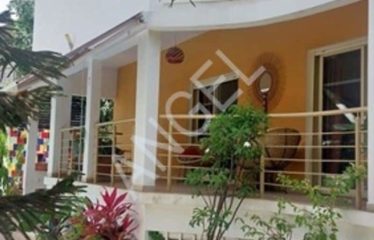 DAKAR MERMOZ : Villa de 450 m² à vendre à la Cité Sipres Mermoz