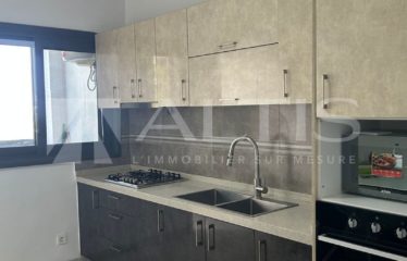 DAKAR POINT-E : Appartement F4 meublé au Point E à louer