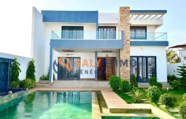 SALY : Villa à vendre 300 m2
