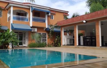 SALY : Belle villa à louer 2ème ligne mer