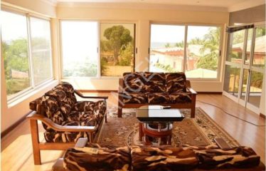 WARANG : Villa à vendre 6 chambres