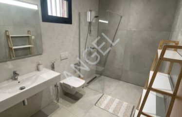 DAKAR MERMOZ : Bel appartement meublé neuf à Mermoz
