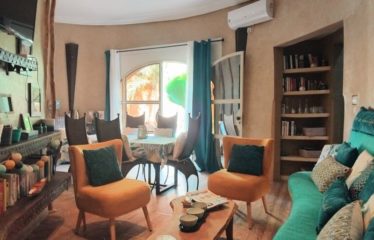 NGAPAROU: Unique riad near the sea with swimming pool