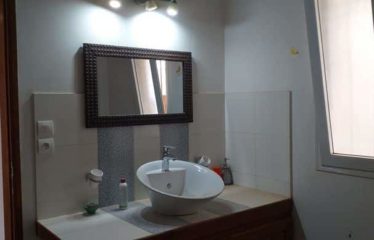 SALY : Jolie villa moderne avec piscine sur 1225m2 de terrain à vendre