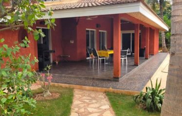 SALY : Villa meublée avec bail en résidence à vendre