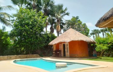 SALY : Villa meublée avec bail en résidence à vendre