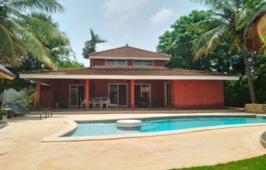SALY : Villa meublée avec bail en résidence à vendre