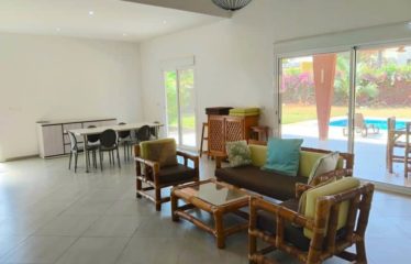 SALY : Villa semi meublée avec piscine en bail à vendre
