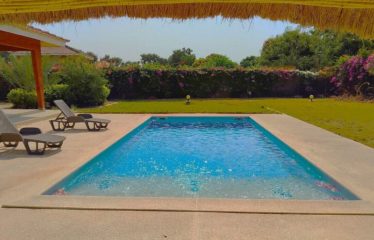 SALY : Villa semi meublée avec piscine en bail à vendre