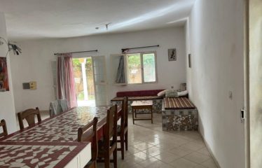 WARANG : Villa atypique 2 chambres proche de la plage à vendre Mbaling-Warang