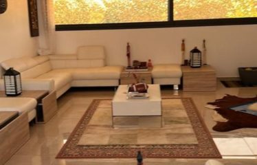 SINTHIANE : Villa de haut standing 7 chambres dans propriété luxuriante à vendre