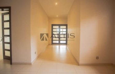 DAKAR MERMOZ : Appartement f4 a louer