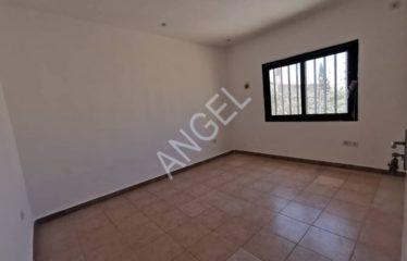 DAKAR YOFF : Villa R+1 à louer à Biagui