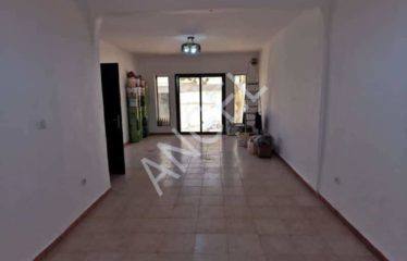 DAKAR YOFF : Villa R+1 à louer à Biagui